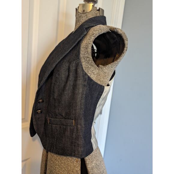 FILLMORE denim vest w pinstriped back/buckle.  Size Medium. Vintage - Picture 2 of 16